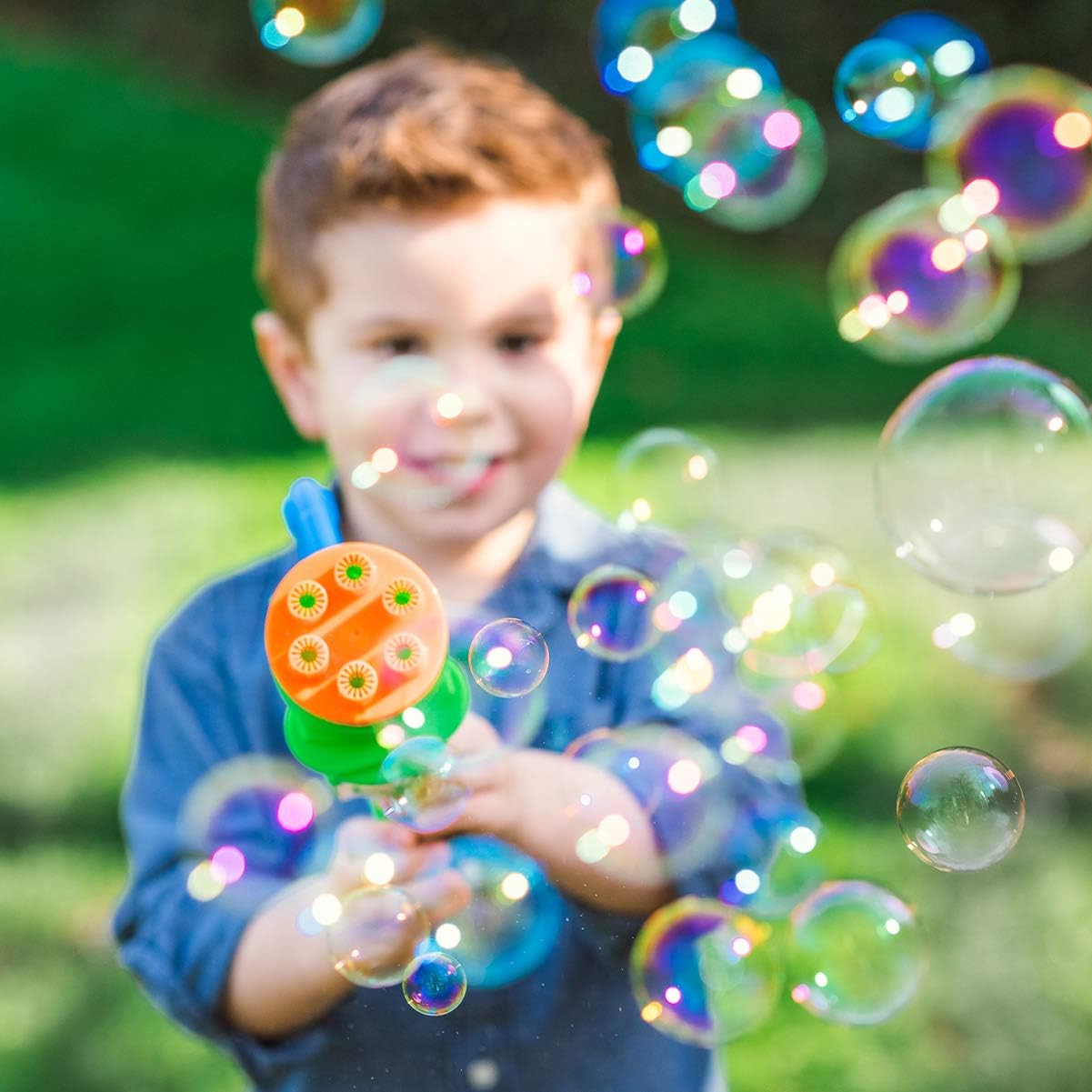 Majestic Bubbles 2 in 1 Giant Bubble Blaster Gun
