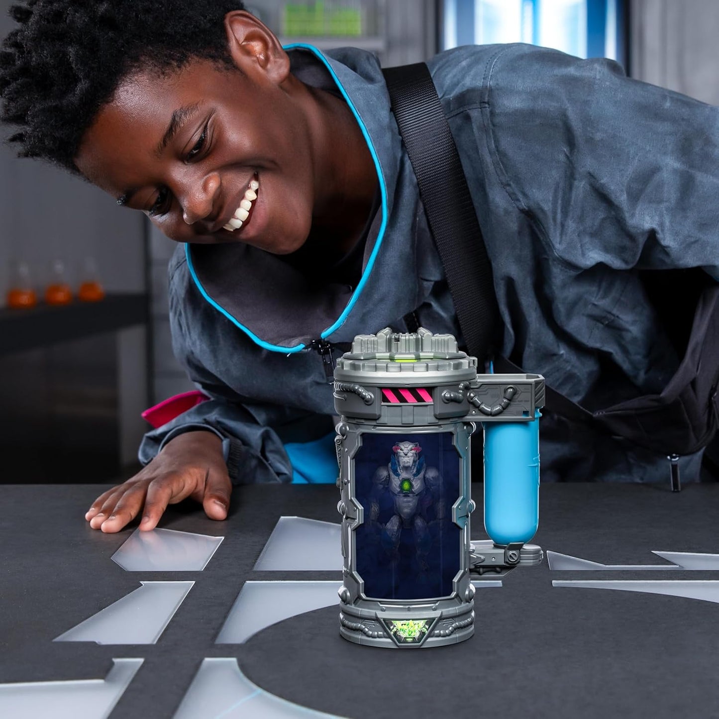 MrBeast Lab Mutators W1 Beast Mutation Chamber Metallic Panther