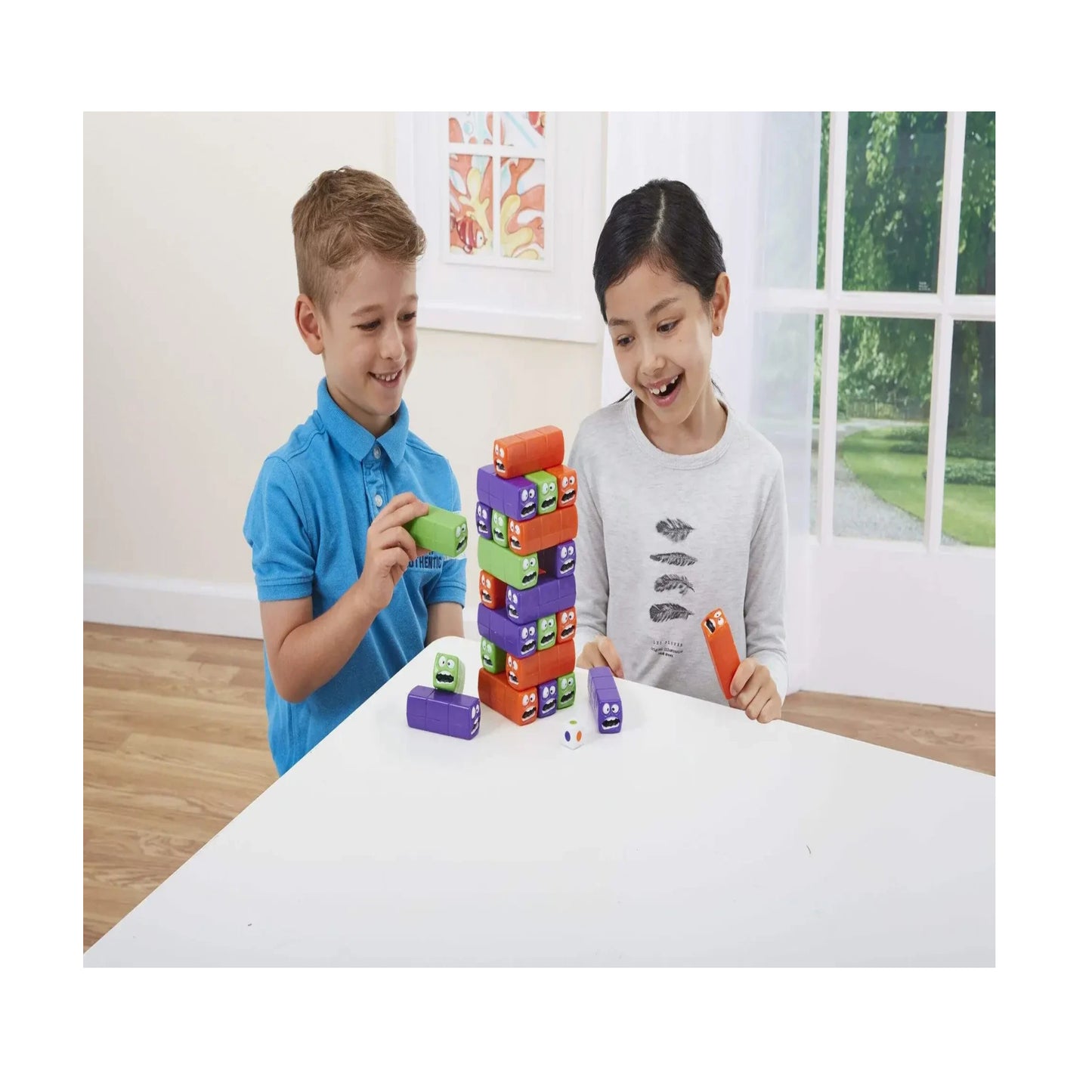 Wobbly Worms Tower Balancing Game