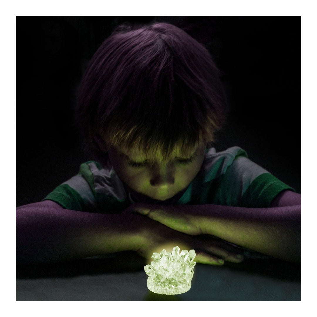 National Geographic Carded Glow-In-The-Dark Crystal Lab