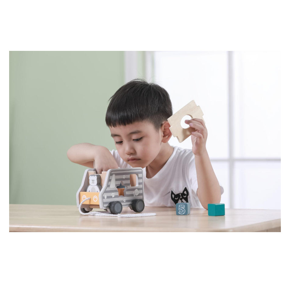 Viga Pull-Along Shape Sorting Truck with number