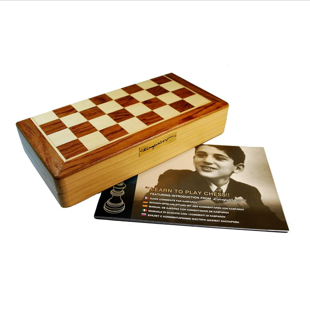 Merchant Ambassador Folding Chess Set