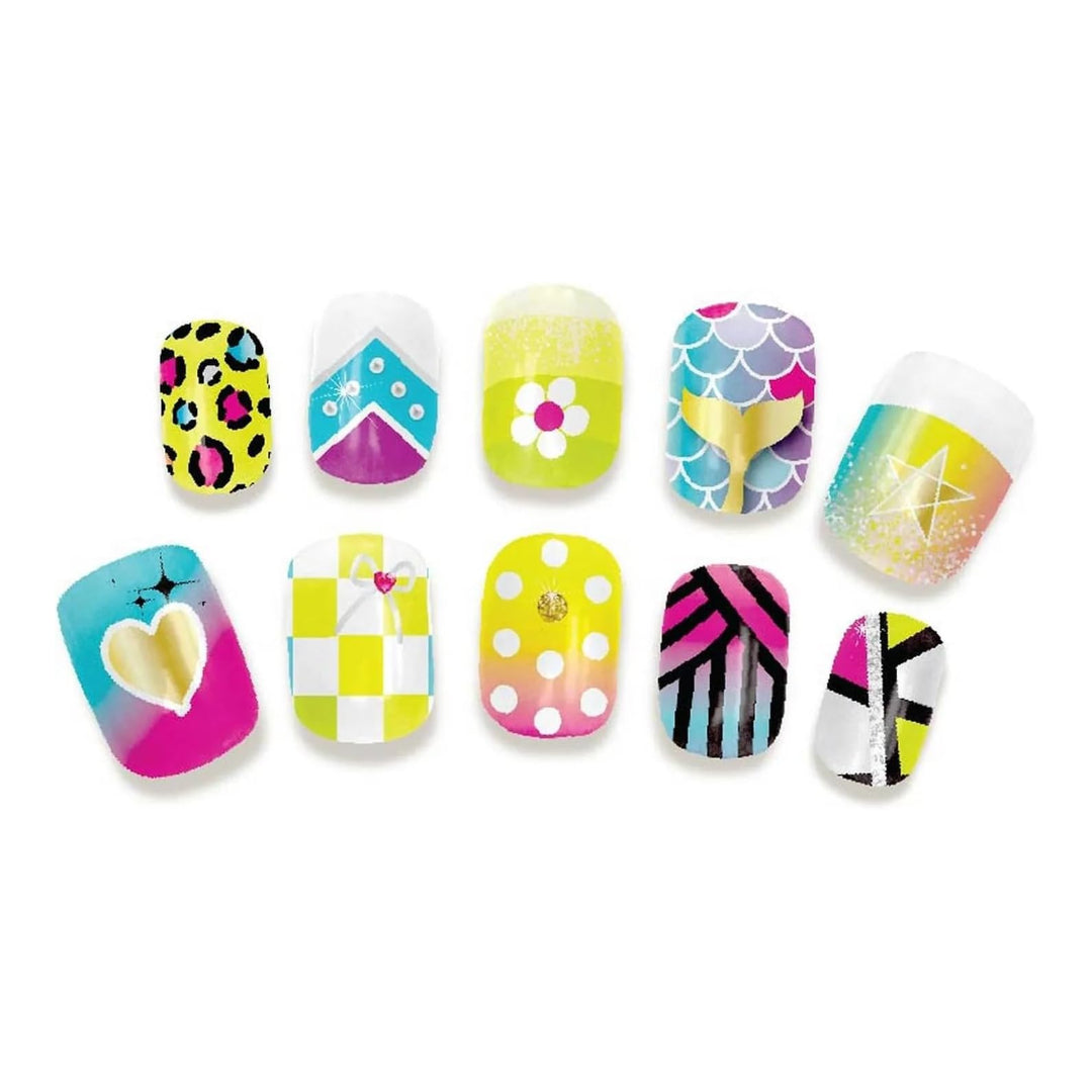 نصائح الأظافر Tasia المصمم