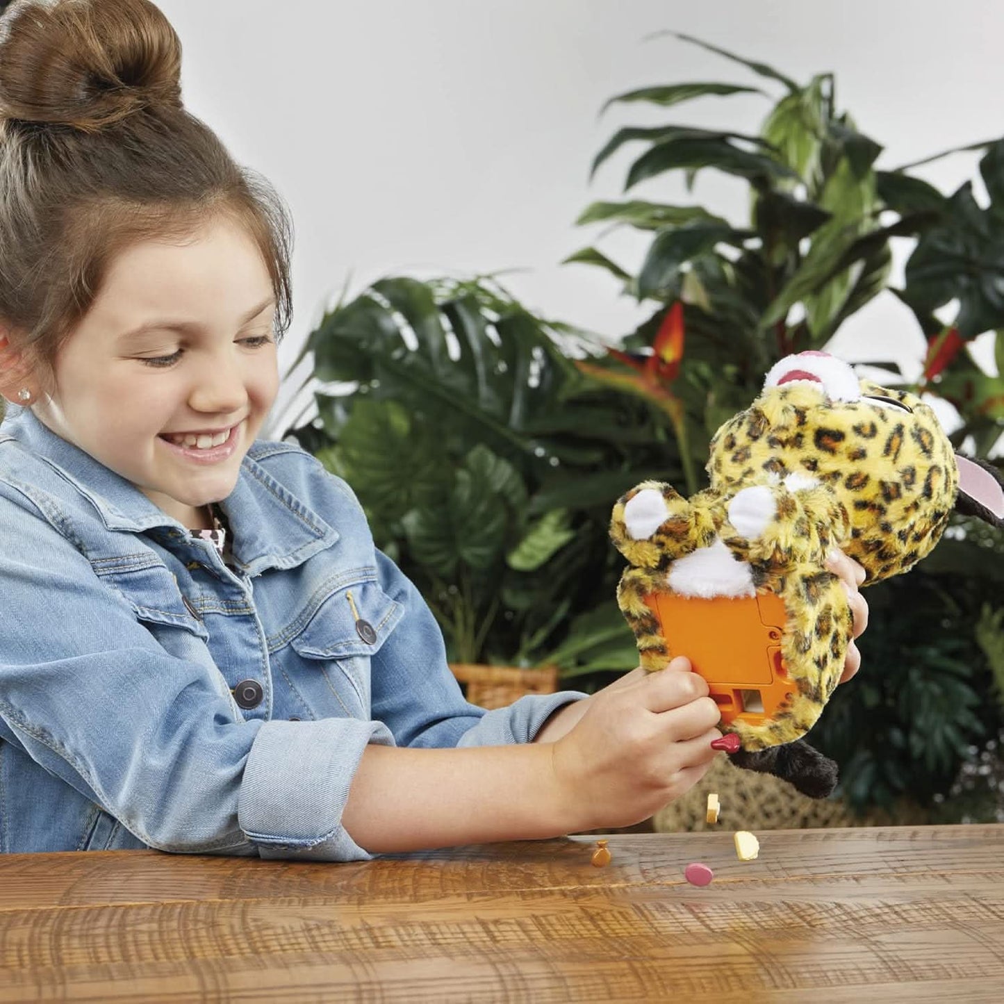 Furreal Wilds Lolly The Leopard - Superpanda