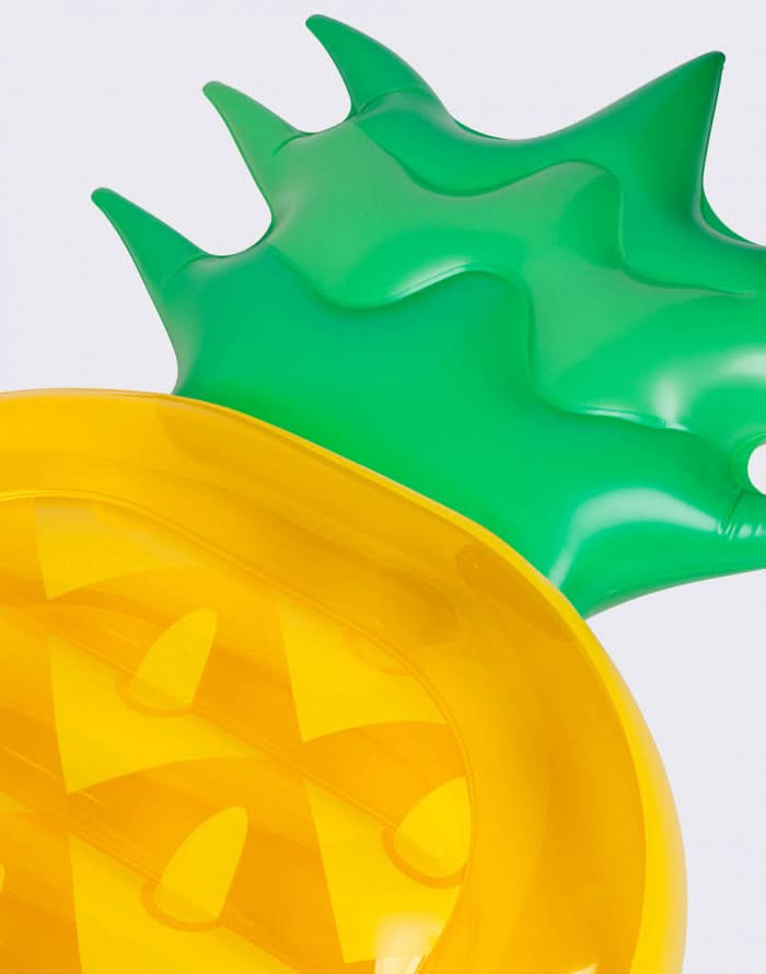 Inflatable Pineapple Swimming Pool Float - Superpanda