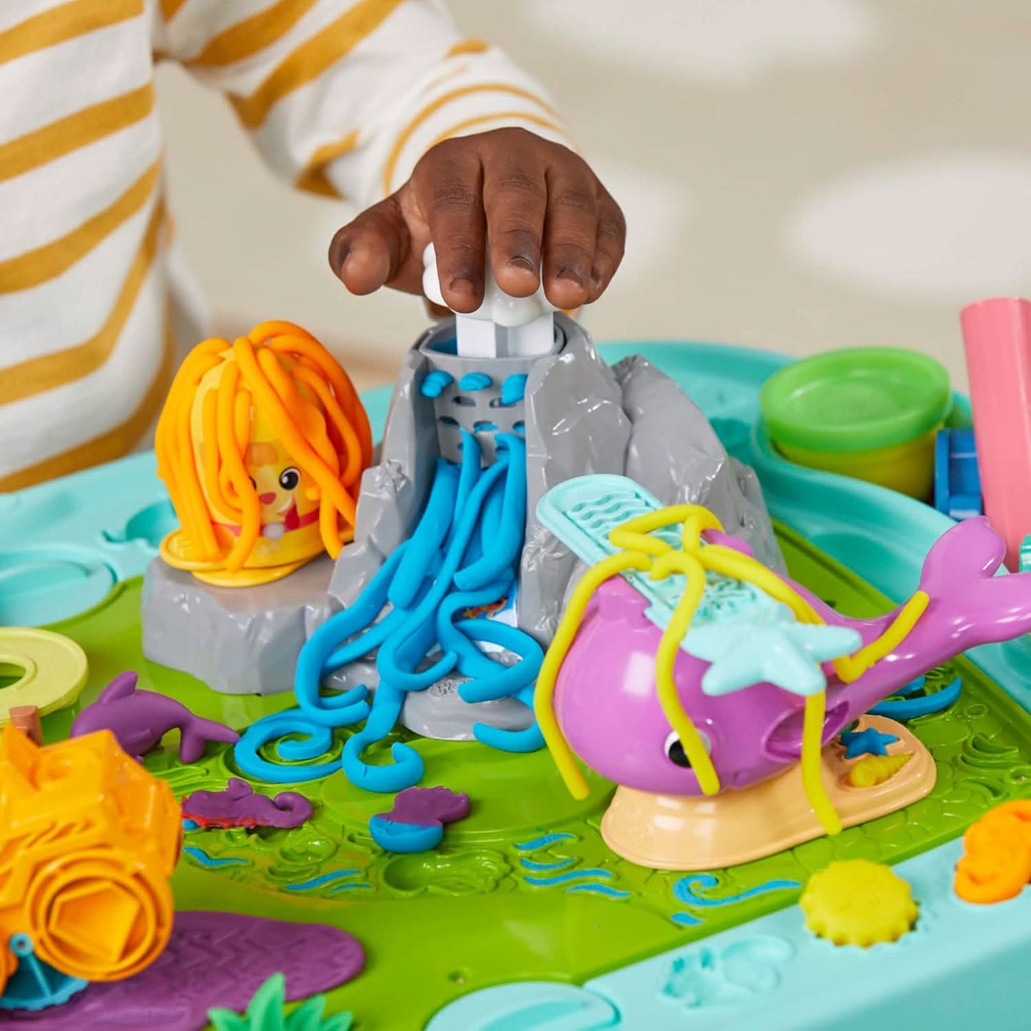 Play - Doh All In One Creativity Starter Station - Superpanda