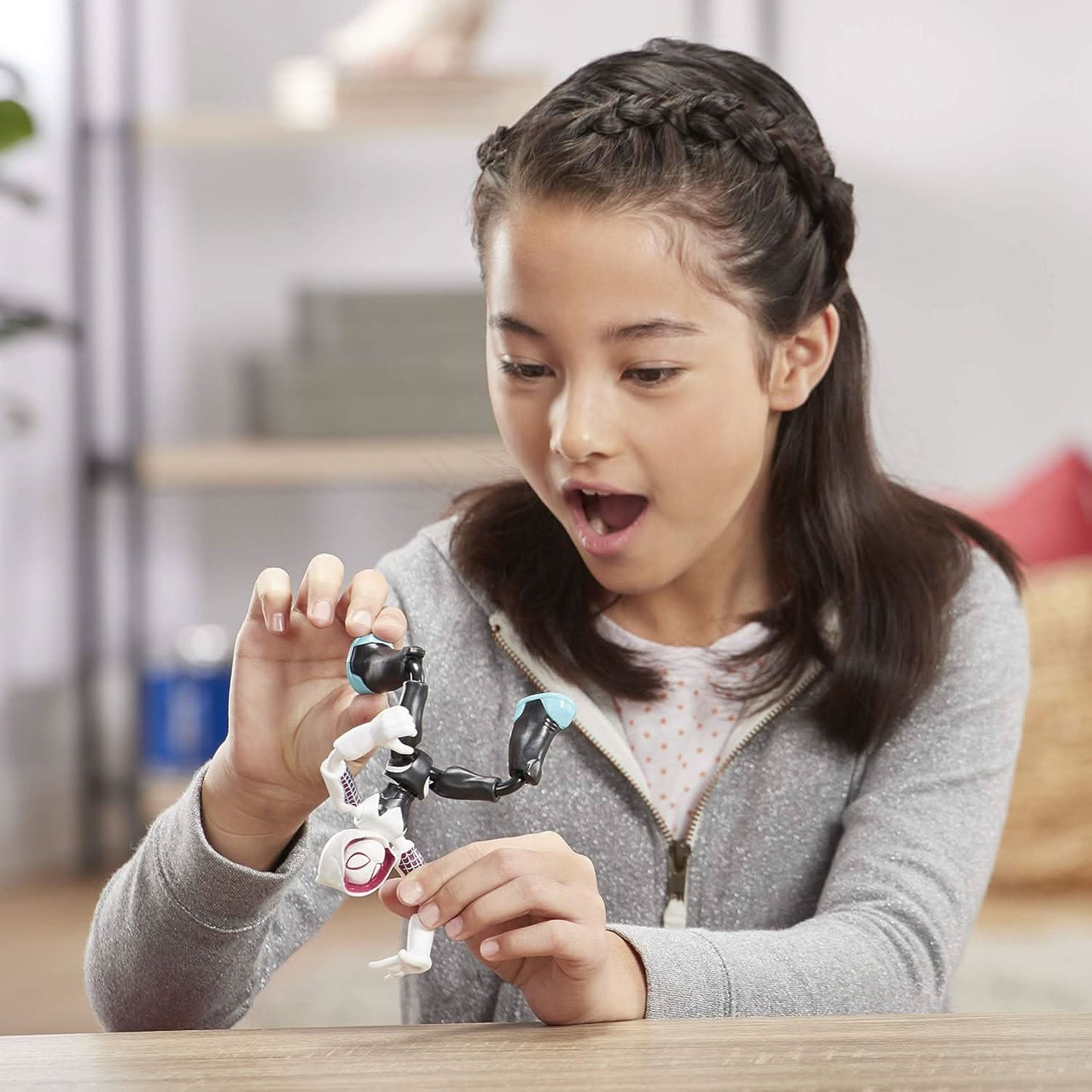 Spider - Man Bend and Flex Ghost Spider - Superpanda