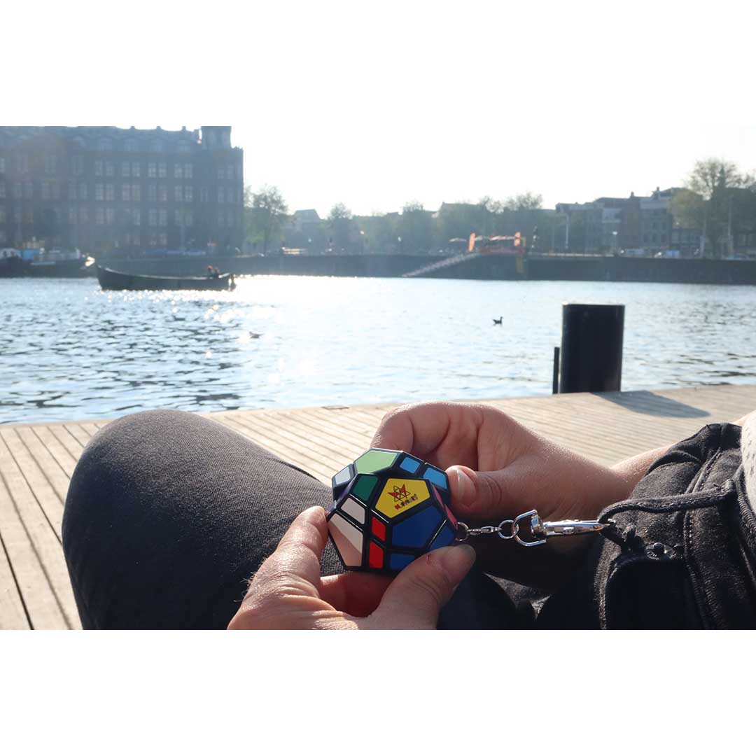 Meffert´s Mini Skewb 3D Buzzle Cheychain 12 الجانبين