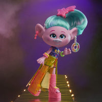 HASBRO Troll World Deluxe Fashion Dolls