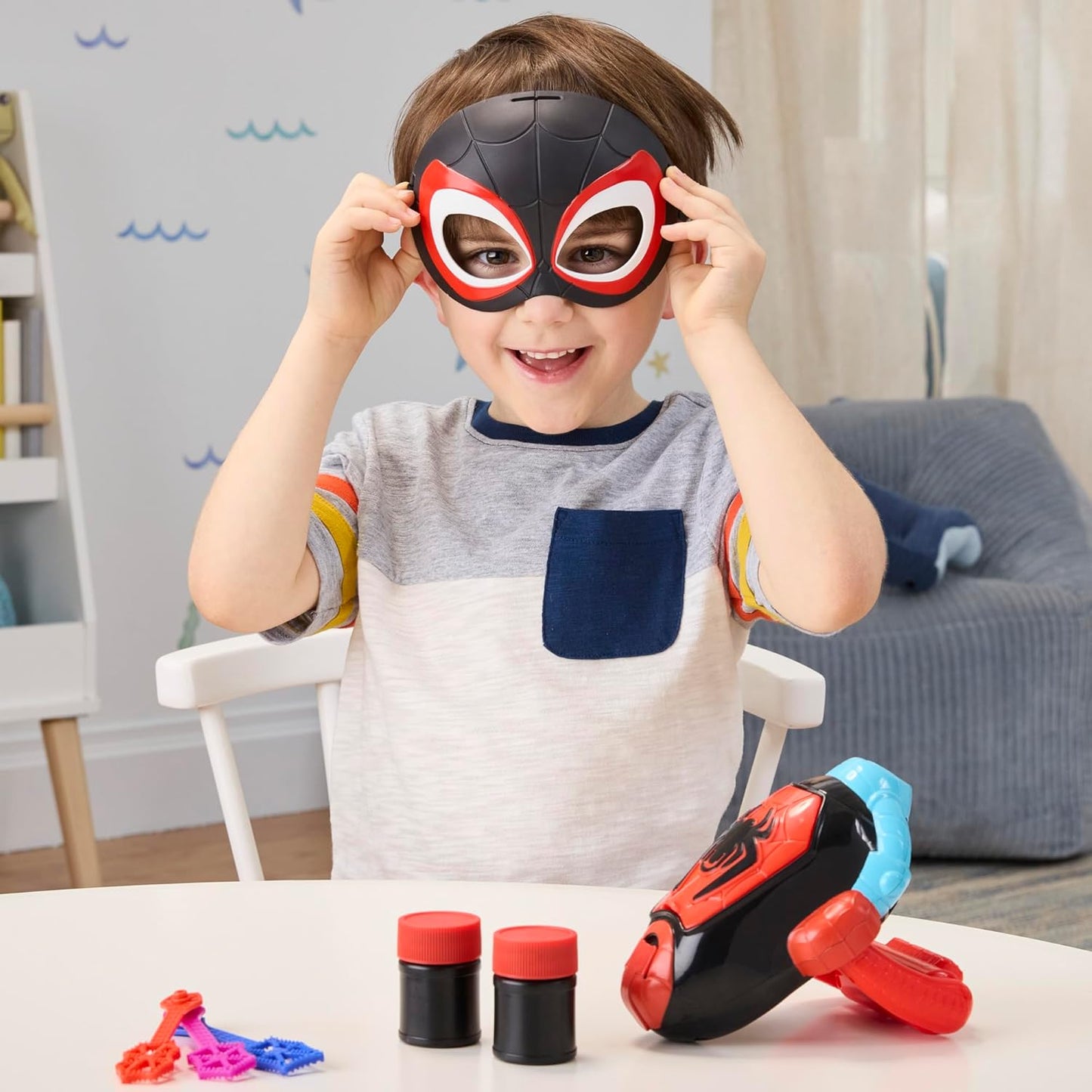 Spidey And His Friends Miles Bubble Slinger