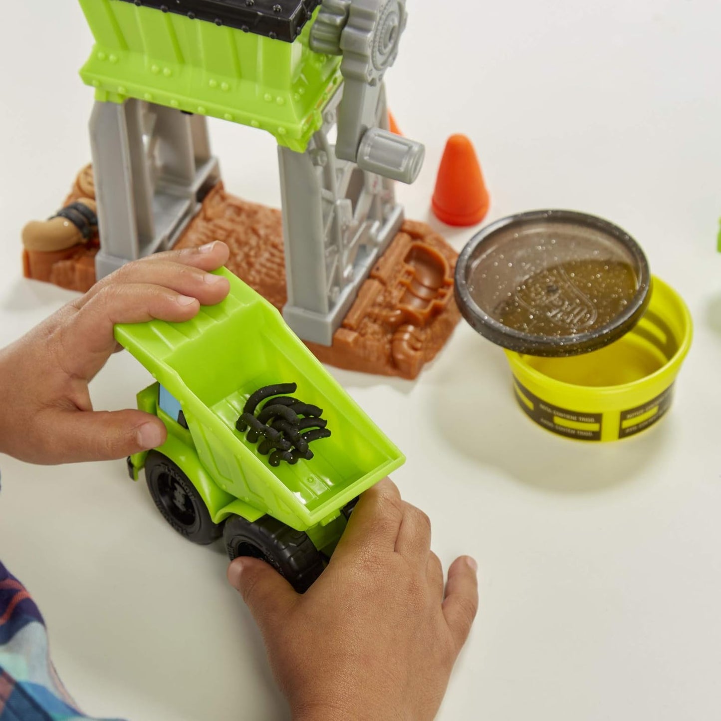 Play-Doh Wheels Gravel Yard