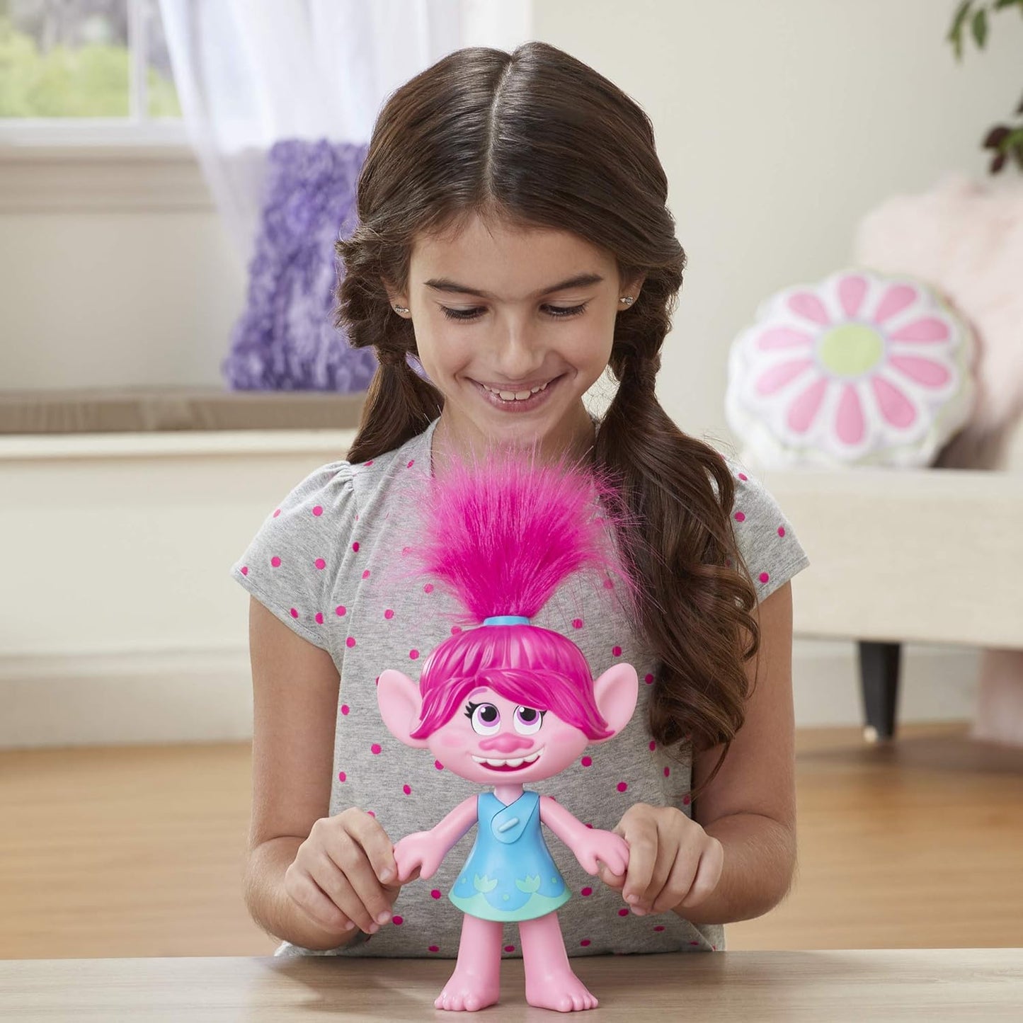 HASBRO Troll World Superstar Poppy