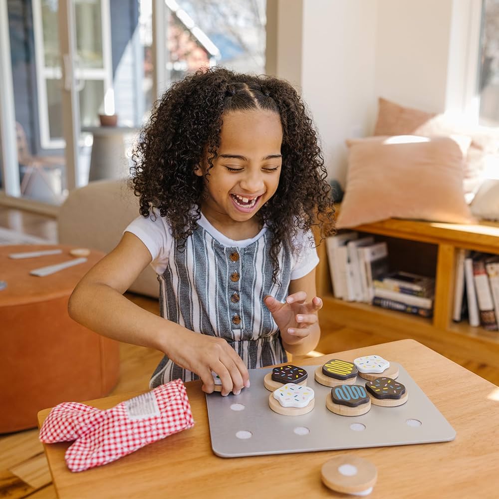 Melissa & Doug Slice-and-Bake Cookie Play Food Set