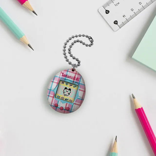 Tamagotchi - Original Plaid Portable Game