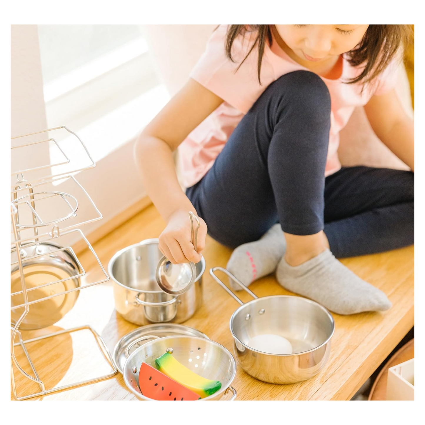 Melissa & Doug - Let's Play House! Stainless Steel Pots & Pans Play Set Kitchen