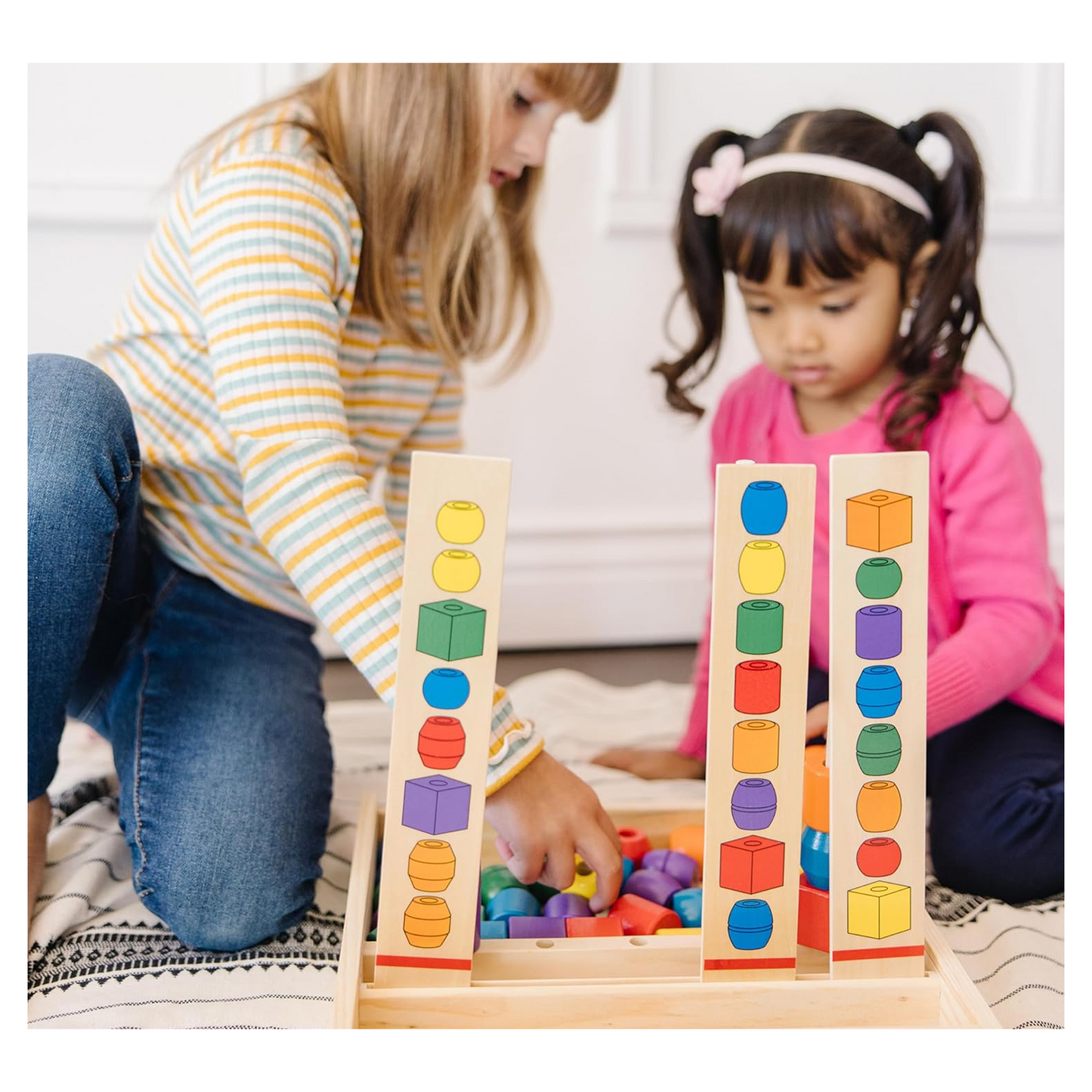 Melissa & Doug Bead Sequencing Set Wooden Beads and Pattern Boards