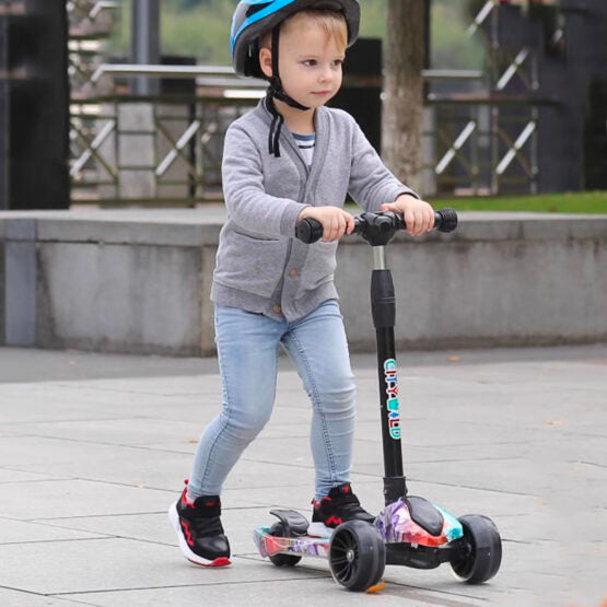 Graffiti Print Foldable children's 3-wheel scooter