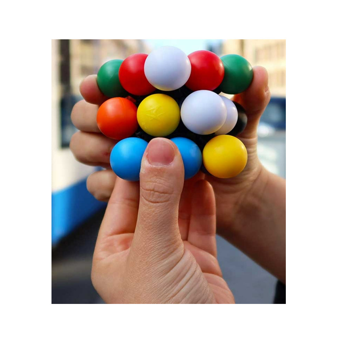 Molecube