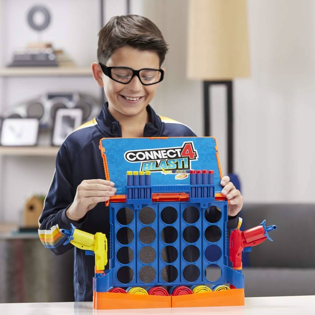 Hasbro Connect 4 Blast Game - Superpanda