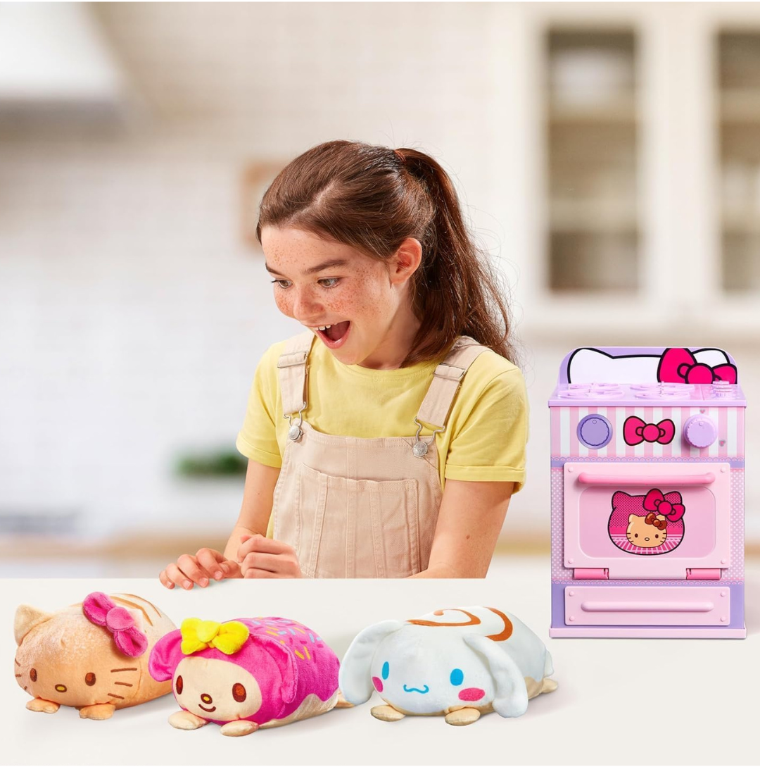 Cookeez Makery Hello Kitty Oven Playset